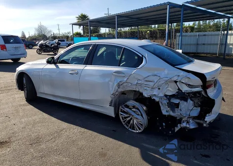 2024 BMW 330Xe z USA, uszkodzony, nr VIN 3MW39FS00R8D93274